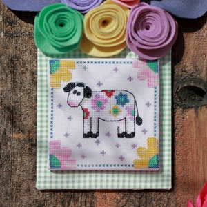 Flora Bloom - PDF Instant Download - Counted Cross Stitch Pattern