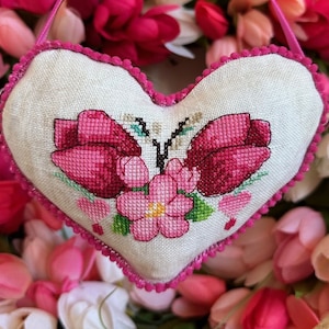 Flora&#39;s Posies - PDF Instant Download - Counted Cross Stitch Pattern