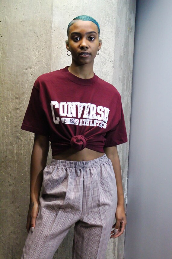 maroon converse shirt