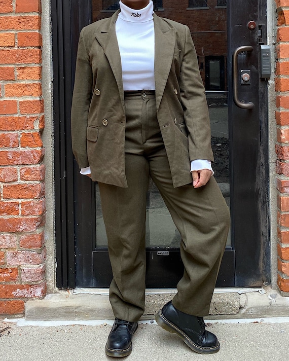 Vintage Green Suit (9/10) - Green Wool Pants Suit