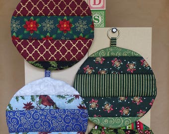 Quilted Holiday Ornament Hot Pads/Potholders
