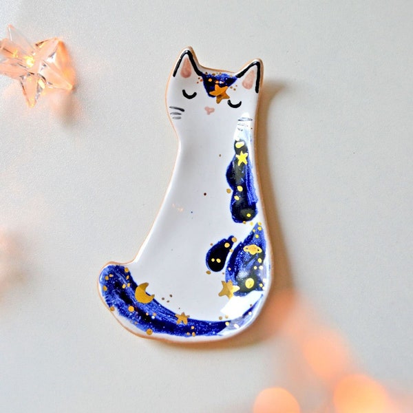 Celestial Cat Ring Dish, Decorated with Gold, Galaxy Cat Trinket Dish, Ceramic Galaxy Cat Jewellery Storage, Tiny Cat Ring Holder