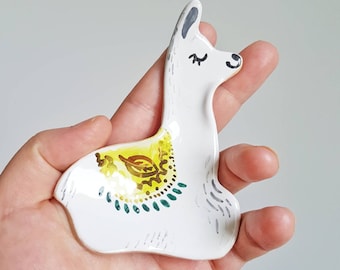 Alpaca Ring Dish, Alpaca Gift Idea, Ceramic Alpaca Jewelry Storage Idea, Llama Ring Dish, Animal Ring Dish, Alpaca Ring Holder