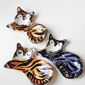 Tiger Ring Dish, Ceramic Tiger, Moon Phases, Birthday Gift, Boho Animal, Christmas Gift, Ceramic Animal Sculpture, Miniature Tiger image 5