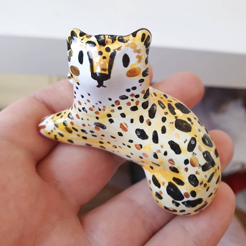 Leopard Figurine, Ceramic Leopard, Cheetah Figurine, Ceramic Cheetah, Safari Aniaml, Spirit Animal, Ceramic Cat image 3