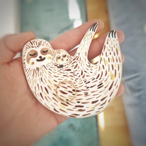 Plato para anillos con forma de perezoso, regalo para el día de la madre, soporte para anillos con forma de animal, perezoso de cerámica, plato para joyas, animal de cerámica, cerámica hecha a mano