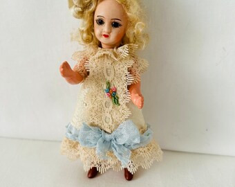 ANCIENNE POUPÉE MIGNONETTE / parachutiste /celluloïd Petit Collin EUR
