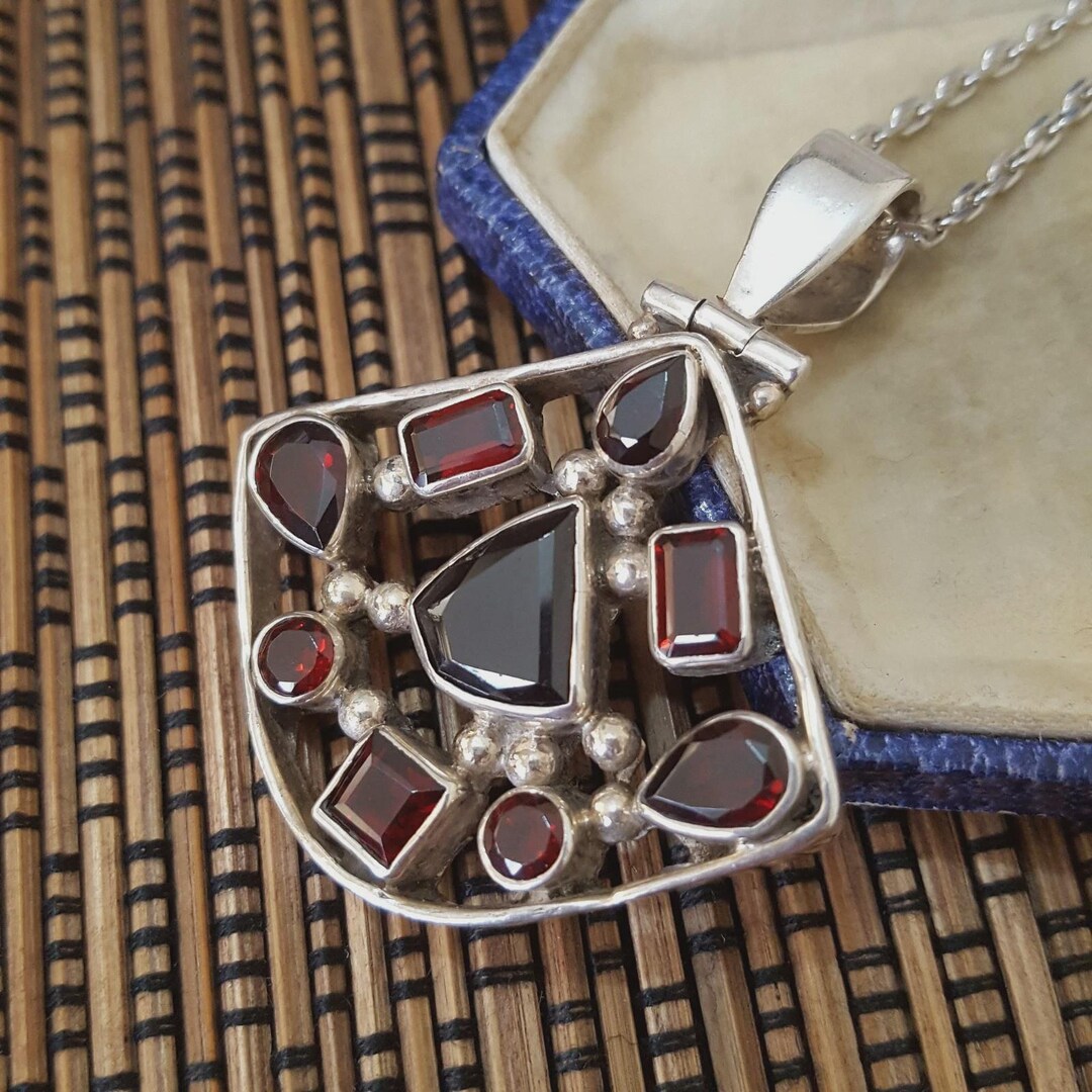 YL Collana Ali d'angelo Cuore in argento 925 con Pera Ciondolo con granato in pietra portafortuna di gennaio per Donna Mamma