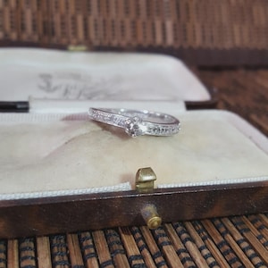 925 Sterling Silver Ring, Genuine Diamonds, Size P.5 US 7.75, Tomorrow Ring, BGE