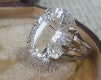 925 Sterling Silver Ring Fancy Cut Genuine Clear Quartz Cocktail Size R.5