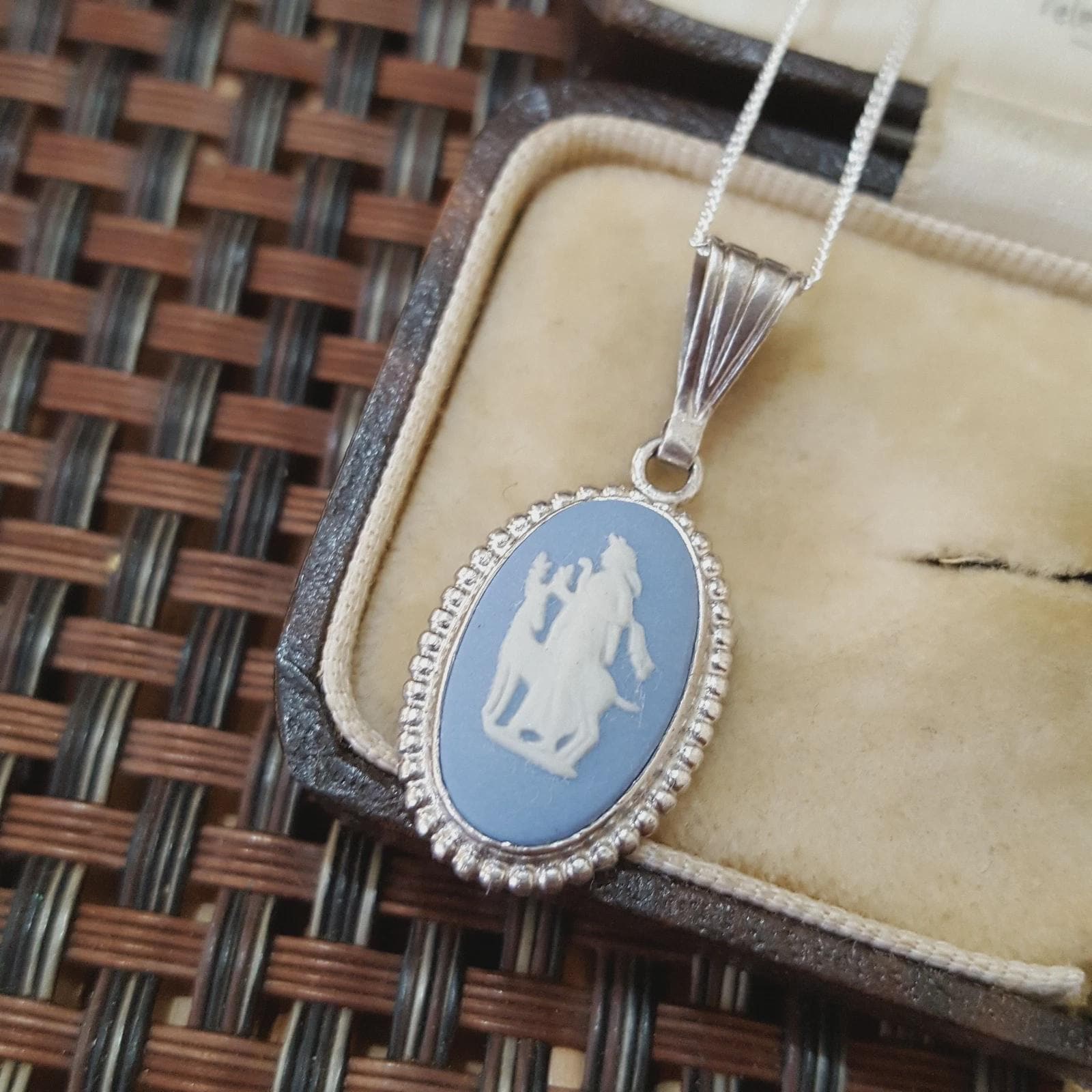 Wedgwood necklace - Etsy 日本