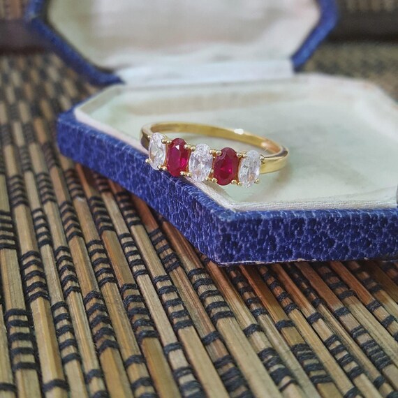 Anello In Argento 925 Con Rubino Creato In Laboratorio – Fatto A Mano, Misura US 8 – Colore Rosso