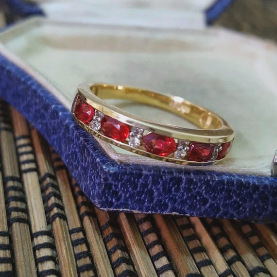 925 Sterling Silver Ring, Red Topaz Band Size Q.5 US 8.25, Gold Plated