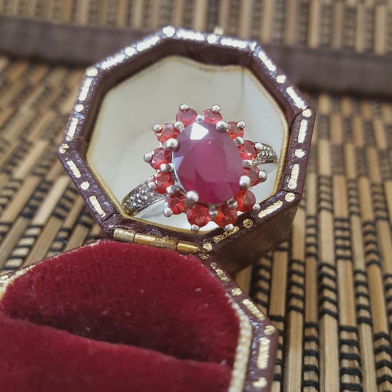 925 Sterling Silver Ring, Genuine Ruby, Red Spine… - image 3