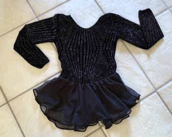 Vestido de patinaje artístico sobre hielo de terciopelo negro brillante para niñas, falda de gasa, actuación de competición, baile