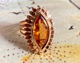 Golden Sun : 1970’s Marquise Cut Citrine Sunburst Cocktail Ring in 18ct