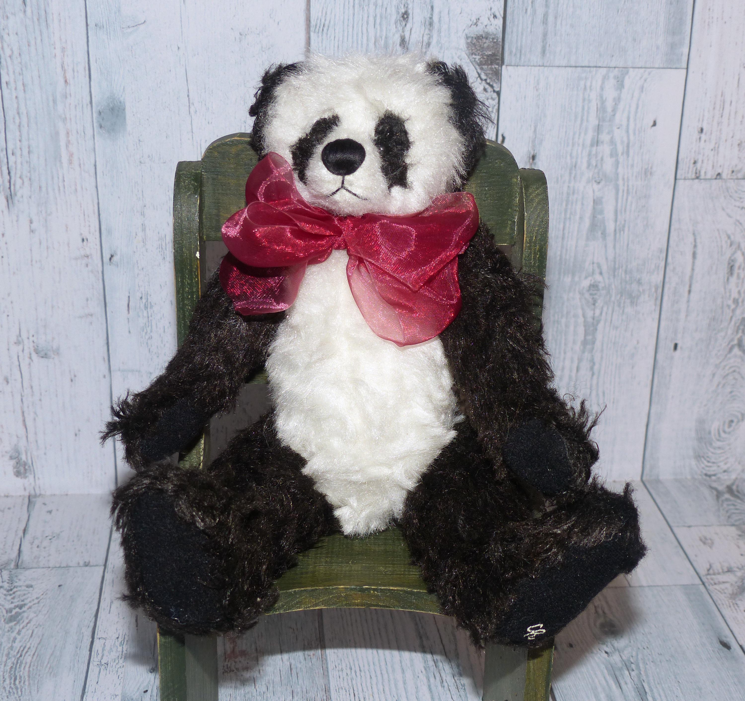 Ganz Cottage Collectible Panda Bears - Etsy Canada