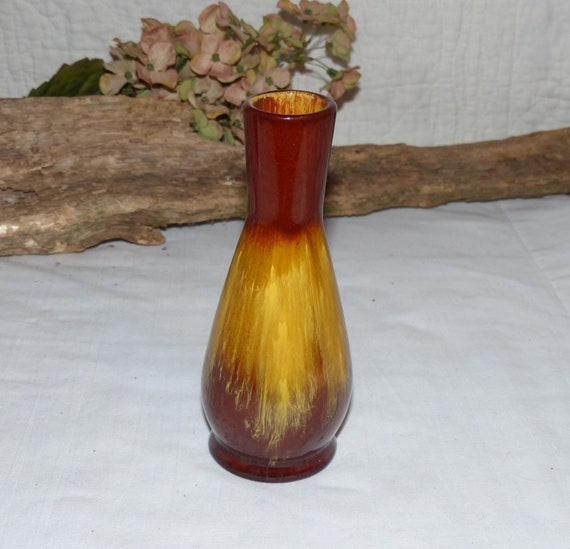 Blue Mountain Pottery Bud Vase Harvest Gold 6 high Drip Etsy