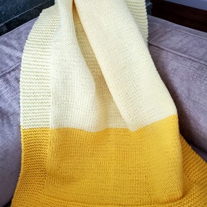 KNITTING PATTERN, &quot;Classic 2-Tone Baby Blanket&quot;, Knit Baby Blanket Pattern, Baby Blanket, Knitted Baby Blanket Pattern, Blanket Pattern