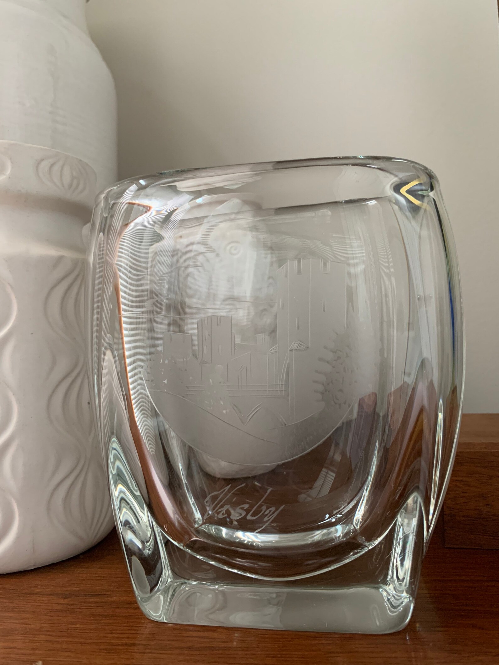 Gorgeous Heavy Swedish Crystal Vase With Depiction of Castle - Etsy
