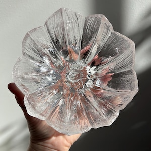 Kosta Boda Monet glass bowl flower SWE