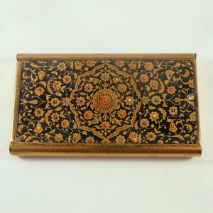 Vintage Stratton Brush Off Pop Up Brush Made  in England - Beautiful Design on Top - Travel, Purse Brush - Very Collectible