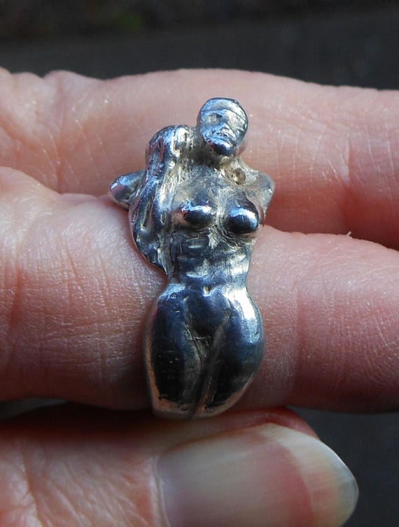 Handmade Unique Sterling Silver Ring Showing Two … - image 7