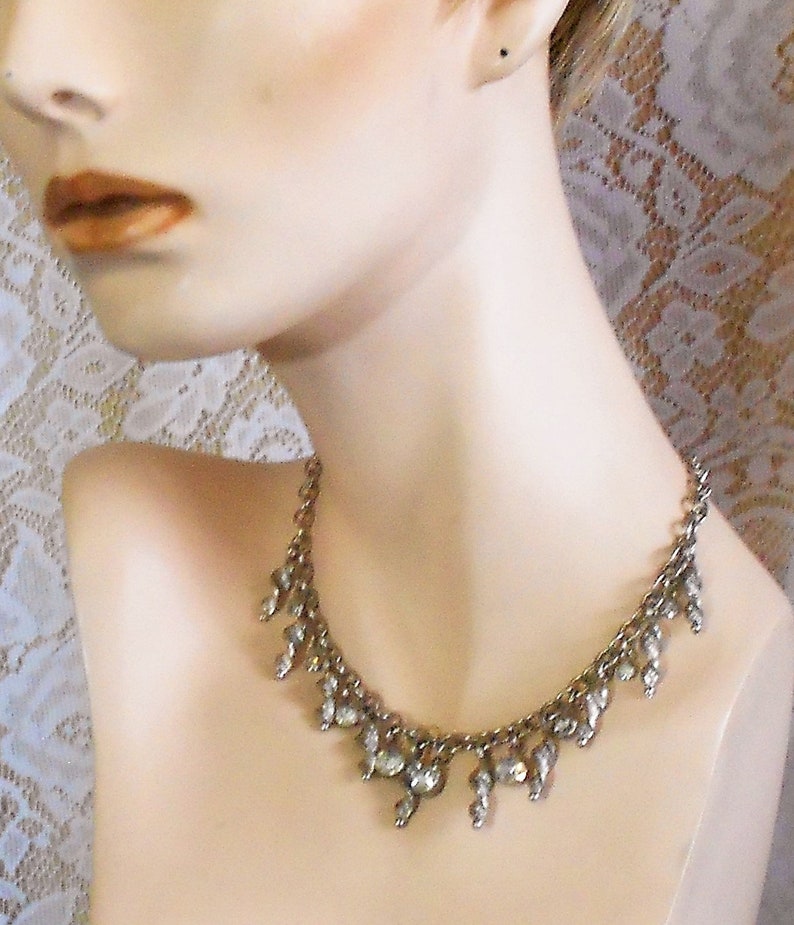 Retro Mid-Century Free Shipping Adjustable Length Sparkling Rhinestones /& Twisted Dangles Vintage Rhinestone Choker Necklace