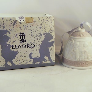 Lladro Porcelain Christmas Bell for 1995 In Original Box