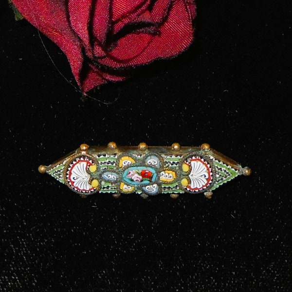 Antique Micromosaic Pin Dating To the Victorian Era Made in Italy - Old C Clasp - Outstanding Antique Jewelry