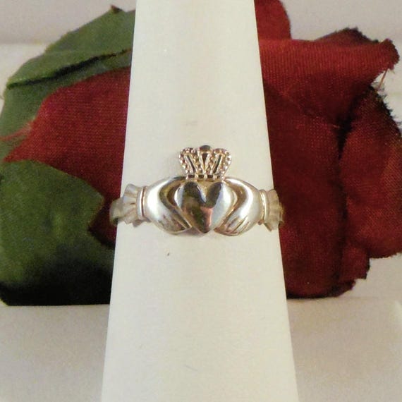 Sterling Silver Claddagh Ring Made in Ireland Siz… - image 2