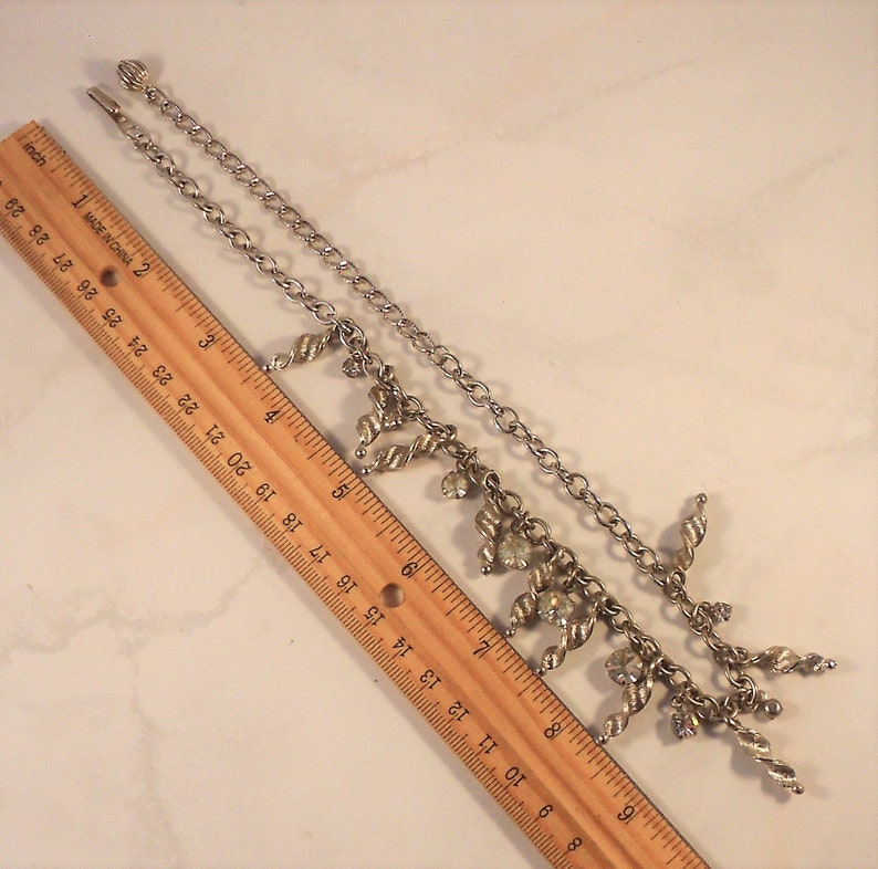 Retro Mid-Century Free Shipping Adjustable Length Sparkling Rhinestones /& Twisted Dangles Vintage Rhinestone Choker Necklace