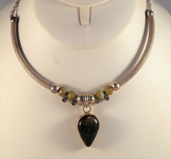 Artisan Sterling Silver Necklace With Labradorite… - image 3