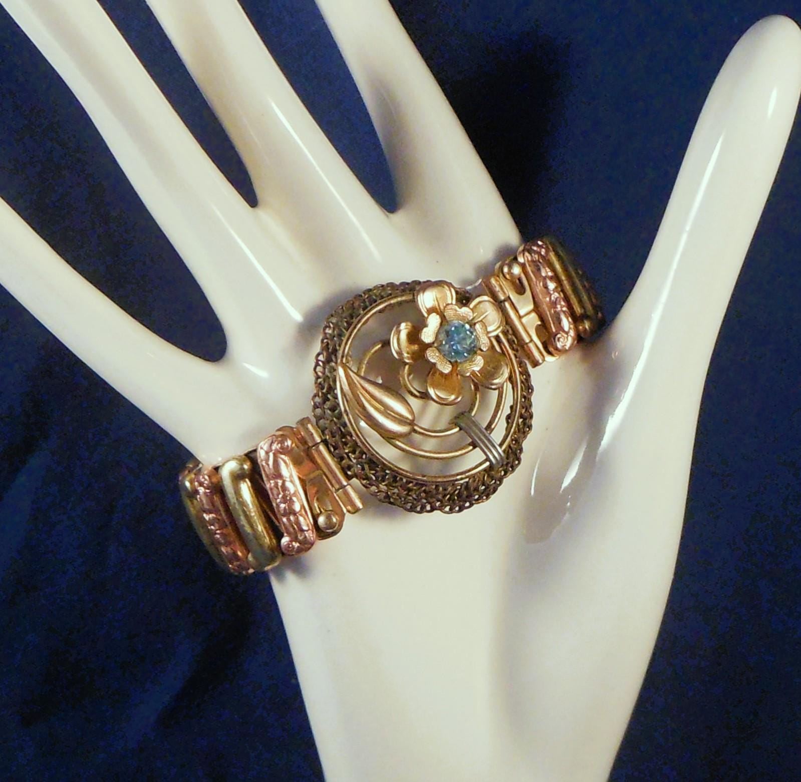 Sweetheart bracelet - Etsy 日本