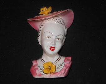 Jarrón vintage con cabeza de dama con detalles pintados a mano, fabricado en Japón, 6 1/2" de alto, perfecto para flores, pinceles de maquillaje y similares.