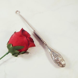 Sterling Silver Button Hook With British Silver Marks - Lovely Detailed Handle showing an Angel or Cherub - Great Collectible