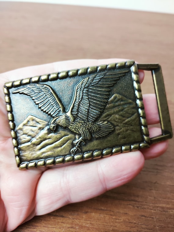 Vintage bronze eagle Gem