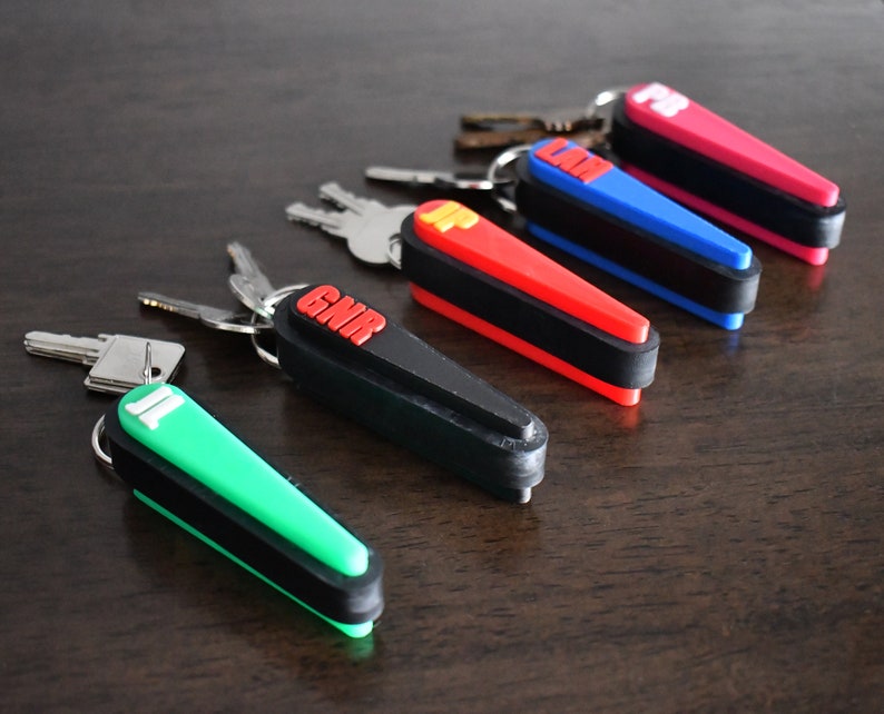 Pinball Flipper Keychain w\/ Real Rubber - Customized Gift - Pick your colors