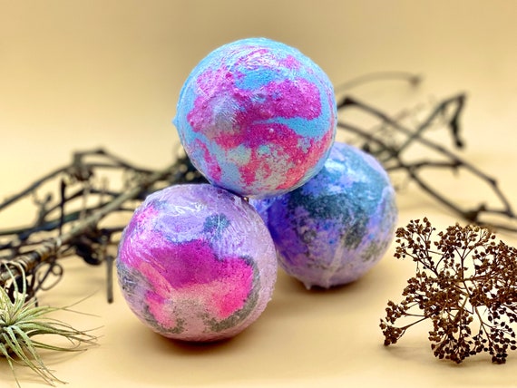 BATH BOMB ~ Large 5 oz size