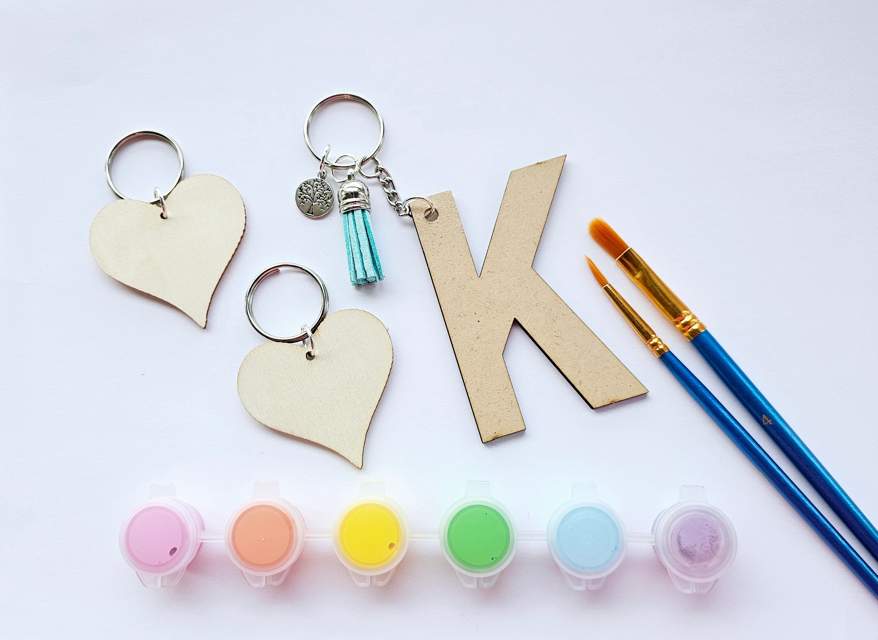 DIY Keychain Kit With Materials & Tutorial Personalized Letter