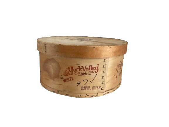 Vintage 80s Round Wooden CHEESE Box • by Dufeck's Denmark