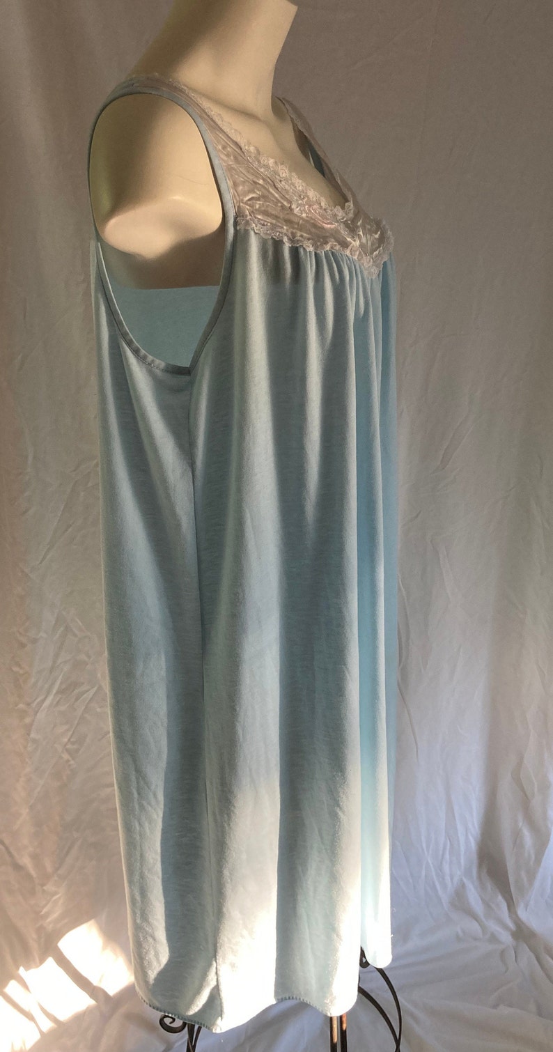 Vintage Pastel Blue Sleeveless Mid Length Soft Cotton or Blend Nightgown By Vandemere Est. Size Women's M image 3