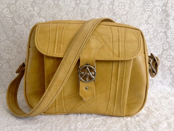 american tourister overnight tote