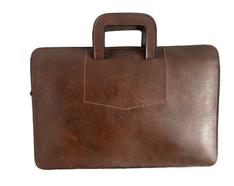 Vintage 80s Pegasus Portfolio/Document Laptop Textured Leather Bag • Top Handle • Chestnut Brown • Minimalist