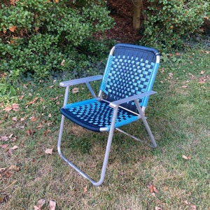 Vintage Woven Macrame Yarn Aluminum Webbed Folding Lawn Chair • Navy and Sky Blue • Lightweight • Retro • Beach • Patio • Tailgate