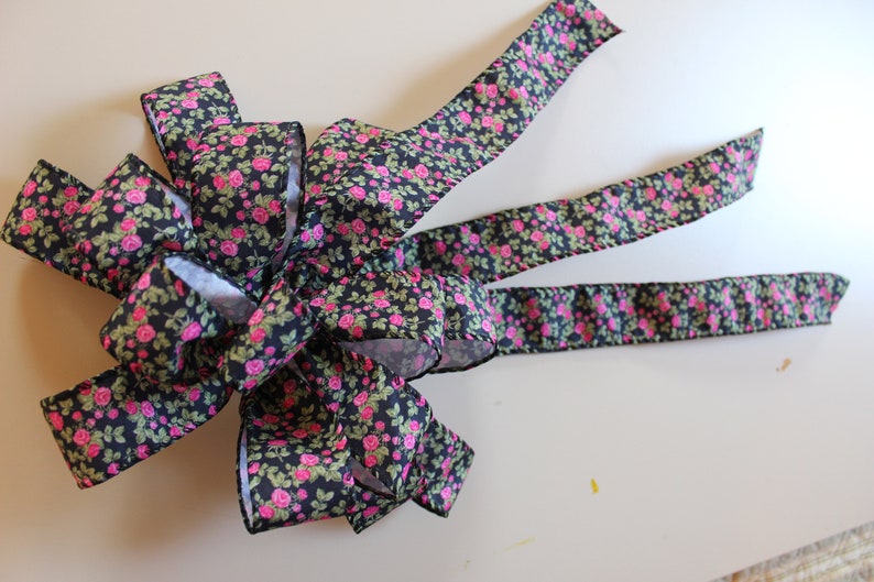 Black Floral Print BowFloral Print Ribbon