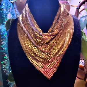 Vintage Whiting & Davis triangular-shaped scarf necklace