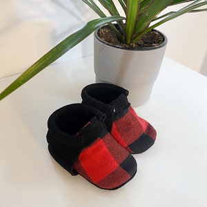 Baby moccasins - Buffalo plaid