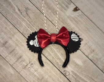 Enfeite de orelhas do Mickey Mouse da Disney PRONTO PARA ENVIO Orelhas da Minnie Steamboat Mickey Steamboat Willie Tiara de quadrinhos Disney Aladdin Árvore de Natal feita à mão
