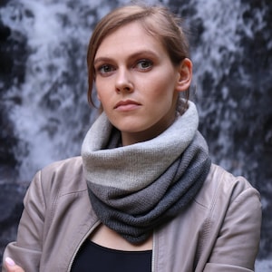 Colorful unisex merino wool knitted neck warmer, striped scarf, merino wool tube scarf, knit unisex merino wool scarves, striped scarf men
